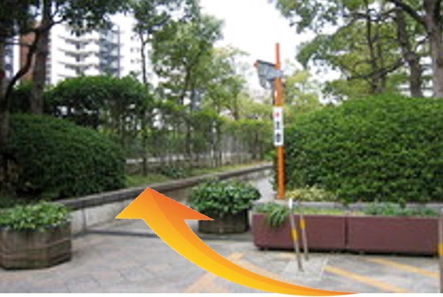 駅からの行き方3